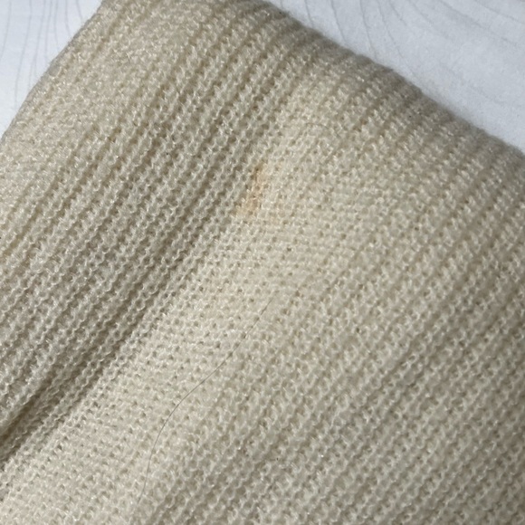 Vintage Aritzia Sweater - Picture 6 of 6